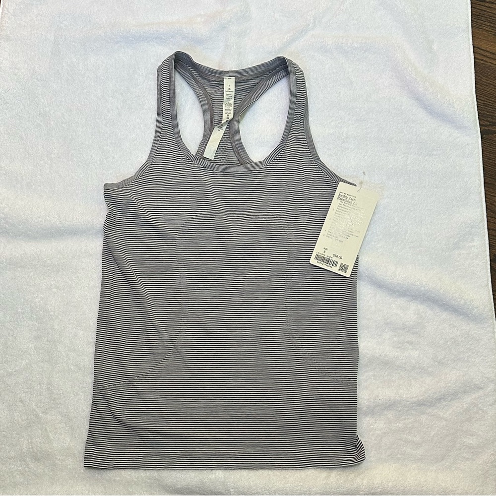 NWT Lululemon swiftly tech racerback -gray/black & white striped-SIZE 6